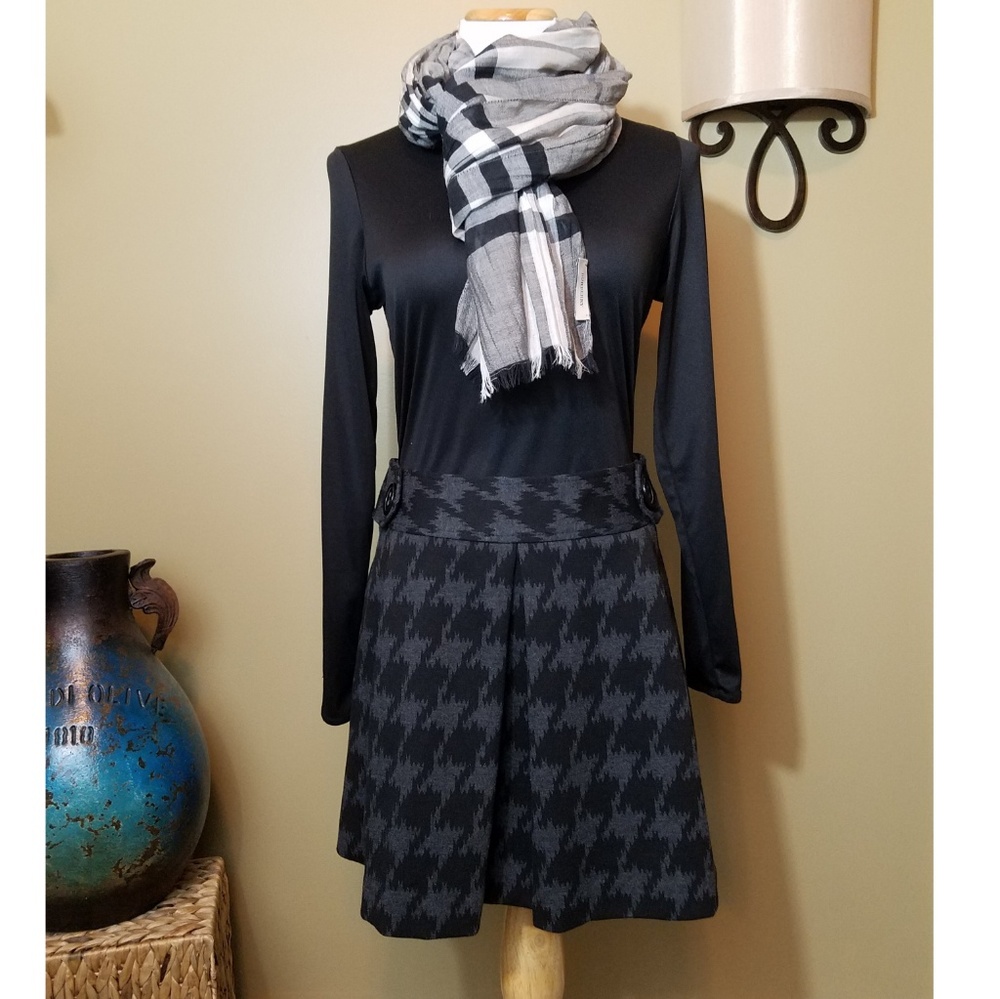 Express Mini Skirt Jumbo Herringbone Print